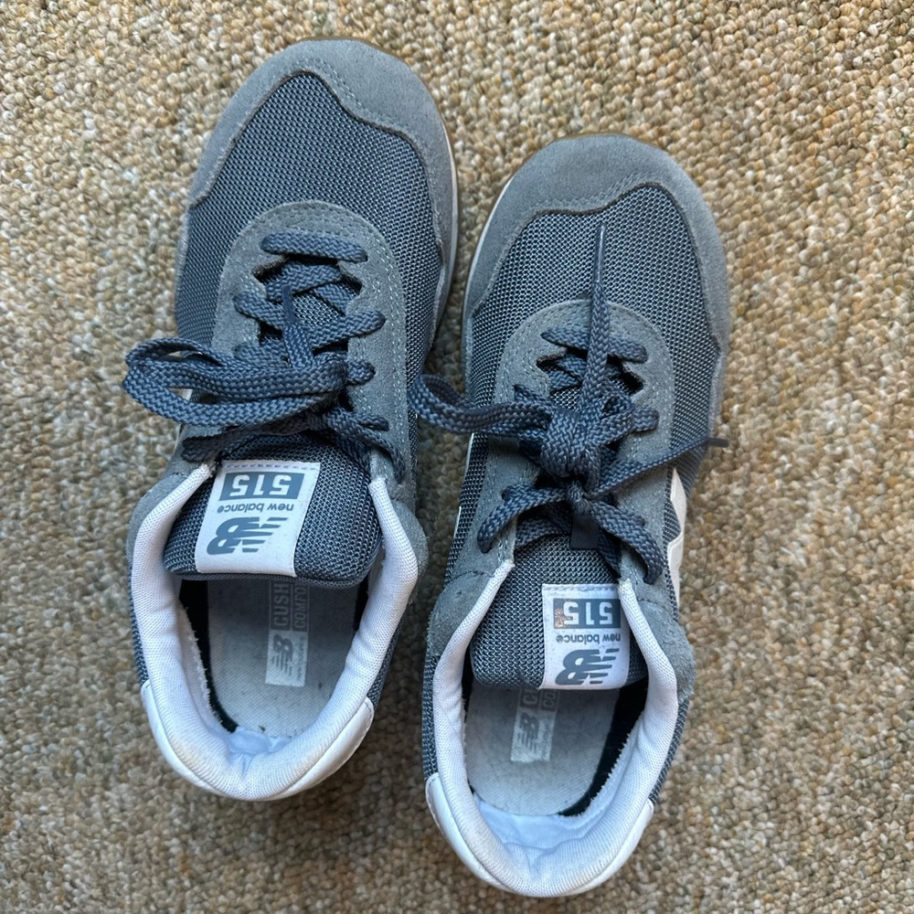 New Balance 515 - Men’s 7.5/Women’s 8.5